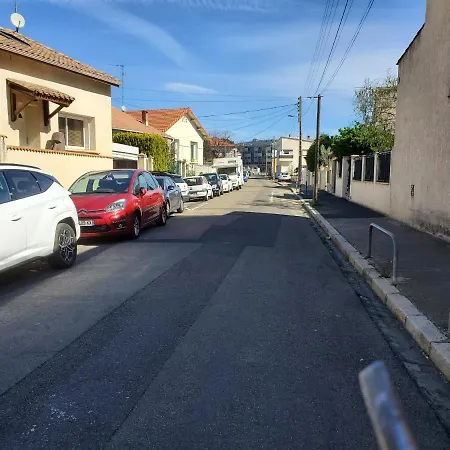 Le Patio Superbe T3 Climatisation Terrasse Wi-fi Netflix 15 Mn Coeur De 70 M2 Béziers