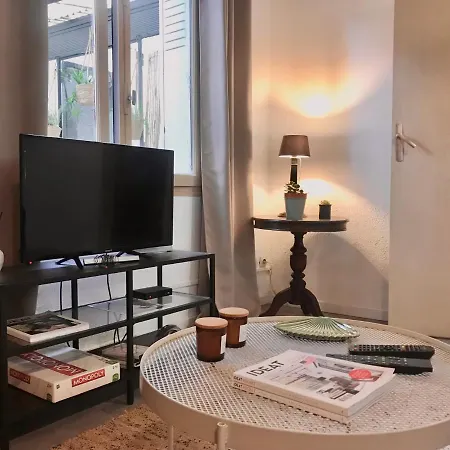 Le Patio Superbe T3 Climatisation Terrasse Wi-fi Netflix 15 Mn Coeur De 70 M2