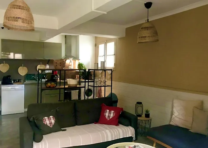 Le Patio Superbe T3 Climatisation Terrasse Wi-fi Netflix 15 Mn Coeur De 70 M2 * Béziers